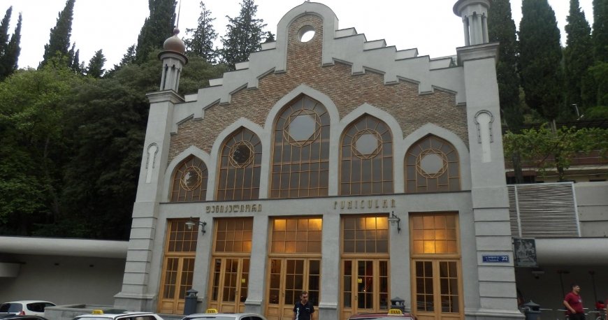 قطار فونیکولار
