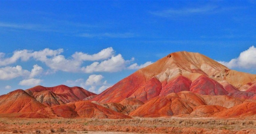 کوه های آلاداغ لار