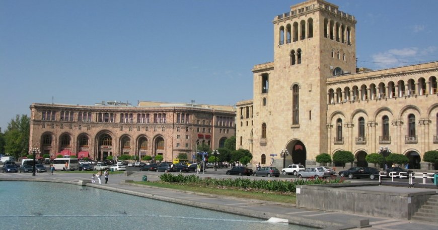 میدان جمهوری ایروان