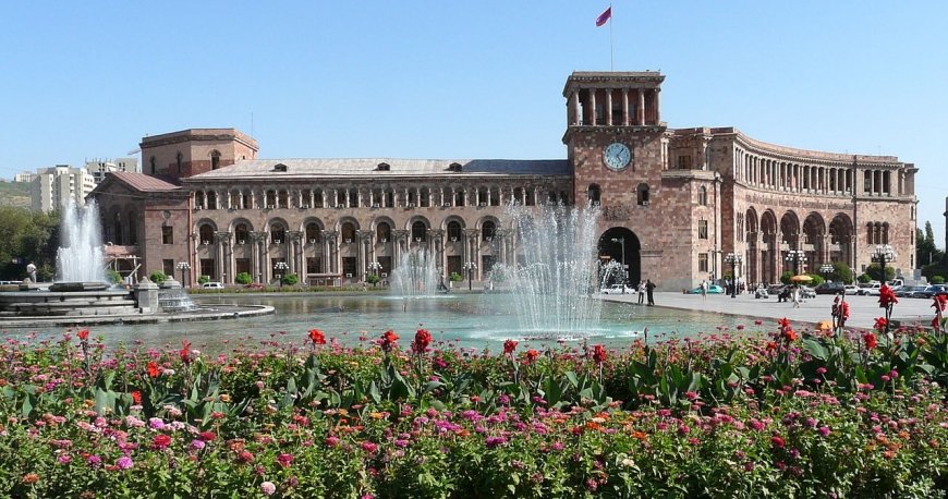 میدان جمهوری ایروان