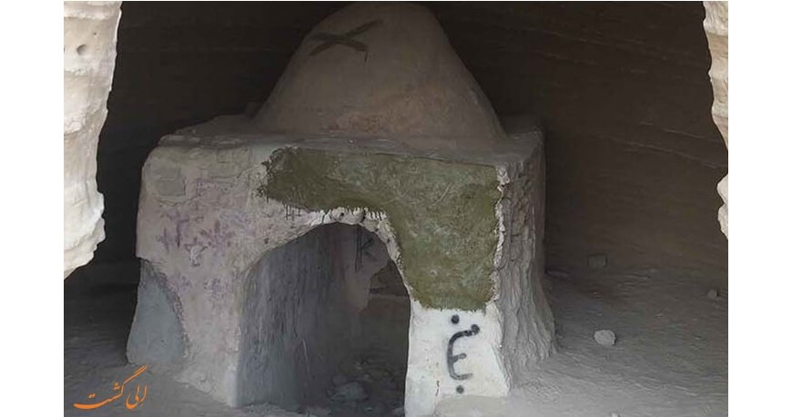 غارهای سه گانه بان مسیتی