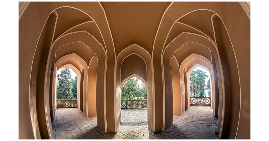 باغ دولت آباد یزد