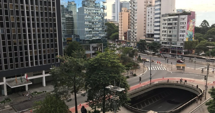 خیابان پائولیستا سائوپائولو