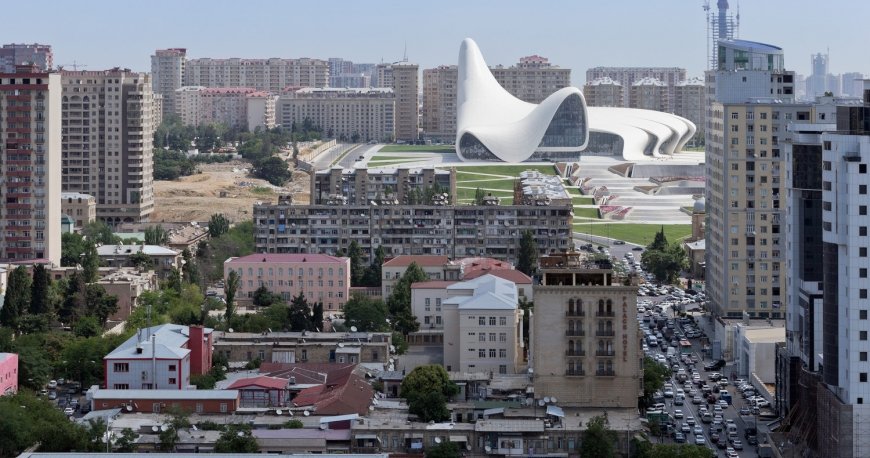 مرکز فرهنگی حیدر علیف