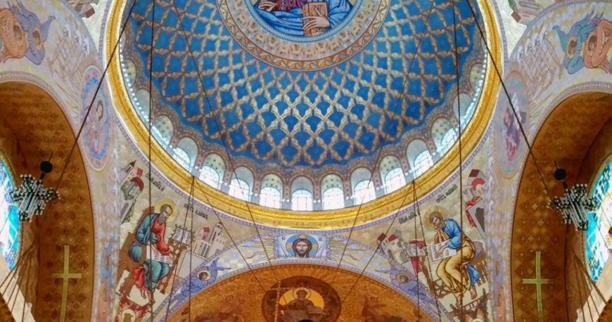 کلیسای جامع نیروی دریایی کرونشتات روسیه سنت پترزبورگ