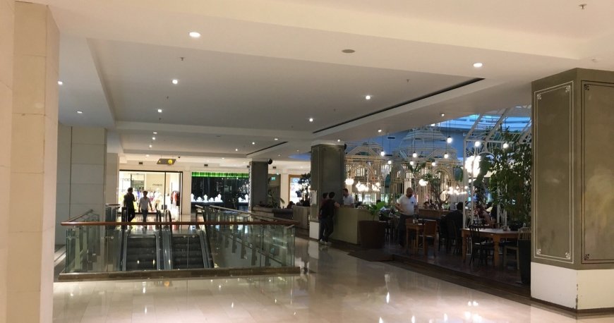 مرکز خرید ایستینیه پارک استانبول