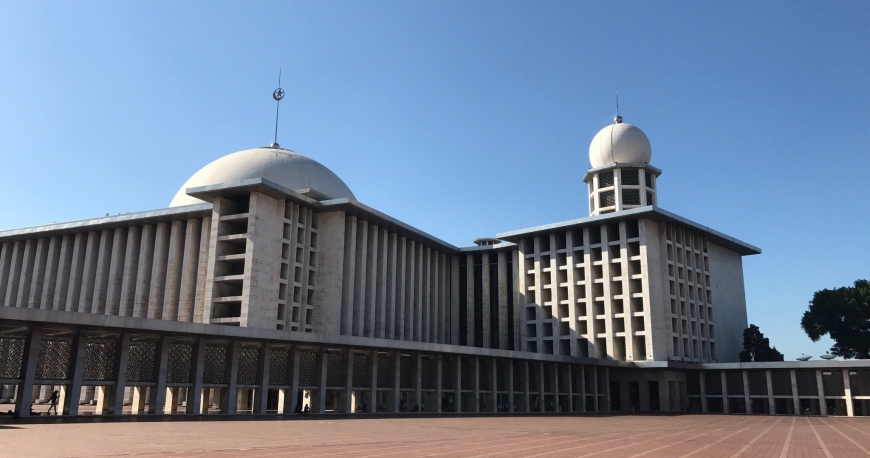 مسجد استقلال