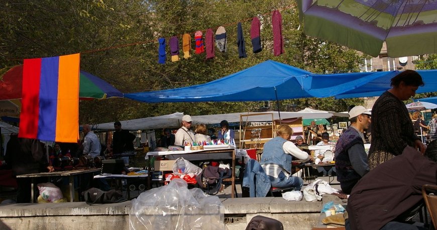 بازار ورنیسیج ایروان