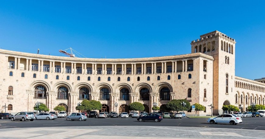 میدان جمهوری ایروان