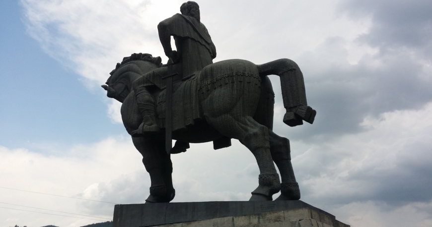 یادبود شاه وختانگ گرگاسالی تفلیس