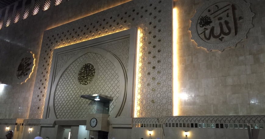 مسجد استقلال