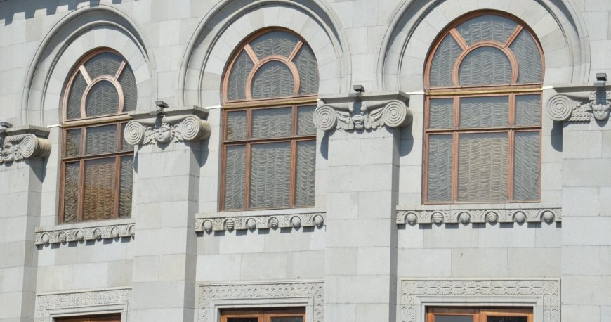 اپرا ایروان