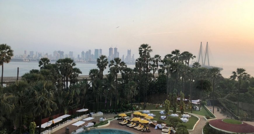 ساحل بندرا ورلی