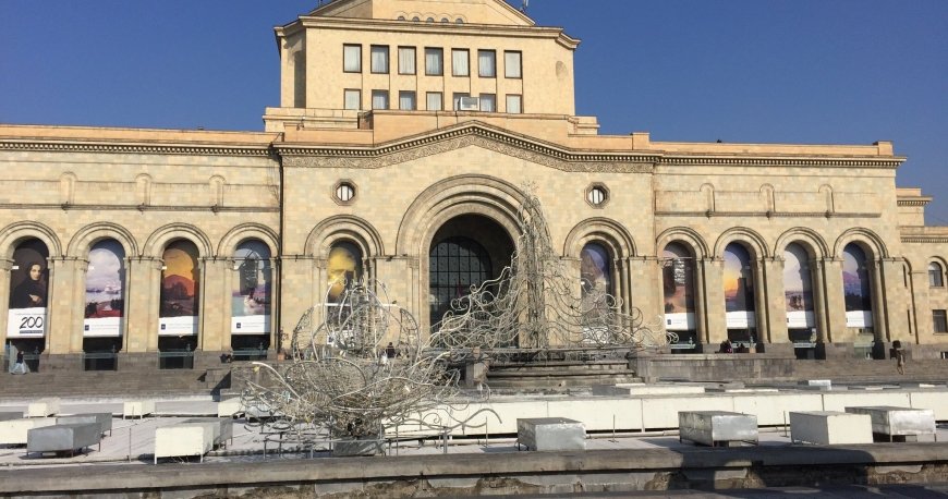 میدان جمهوری ایروان
