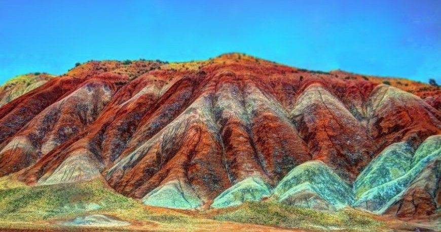 کوه های آلاداغ لار