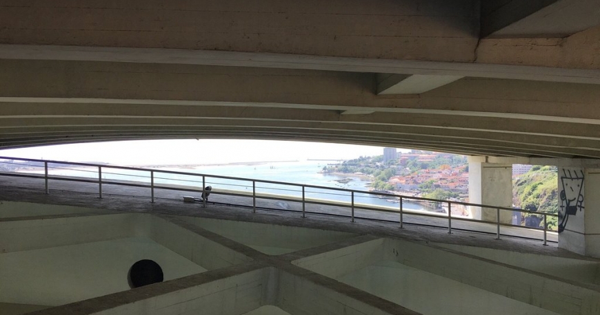 بالا رفتن از پل پورتو