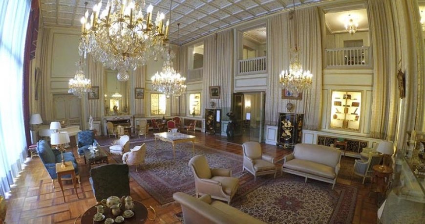 کاخ نیاوران