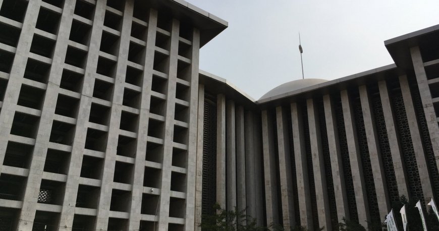 مسجد استقلال