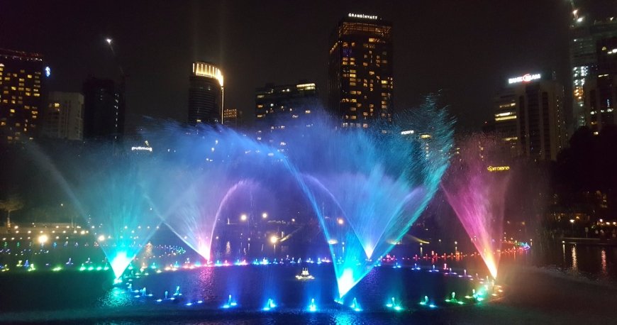 دریاچه سمفونی کوالالامپور