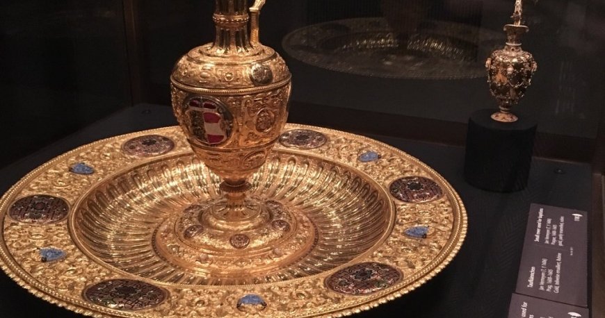 موزه خزانه داری وین