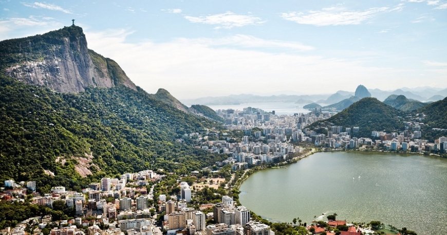 files-destinations-11brazil-superJumbo-v3[371dca2b9e8973a53fc6019b9bdbac93].jpg