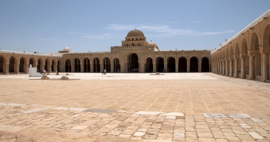 تونس