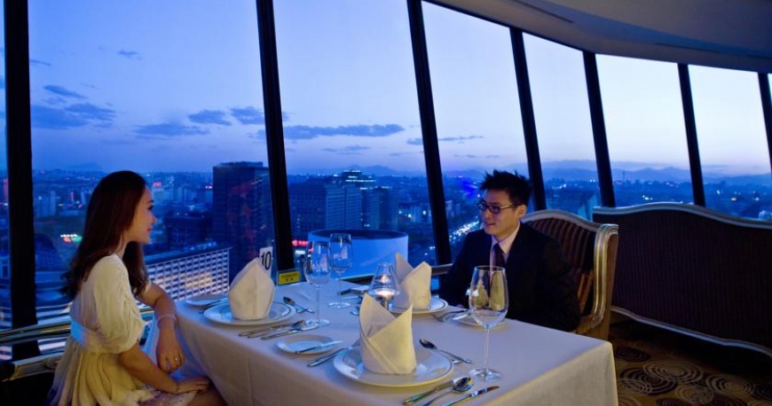 رستوران هتل اینترنشنال پکن