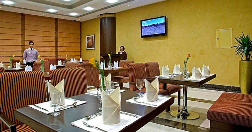 رستوران هتل سیتی سیزن دبی