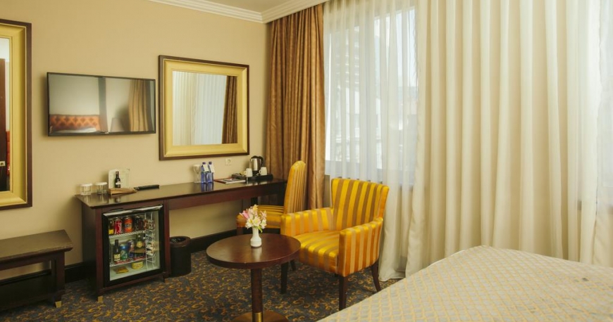 اتاق هتل اینتوریست باتومی