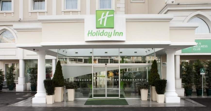 هتل هالیدی این سیتی استانبول