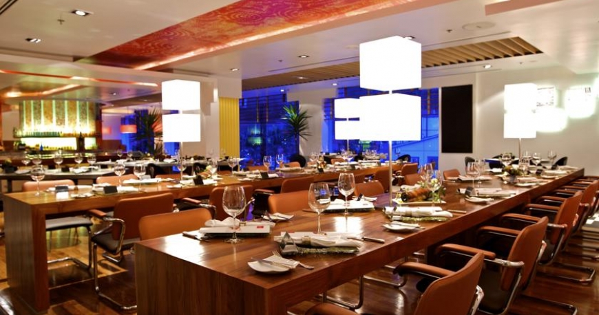 رستوران هتل ایستانا کوالالامپور