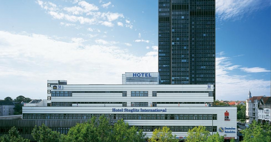 هتل استگلیس اینترنشنال برلین