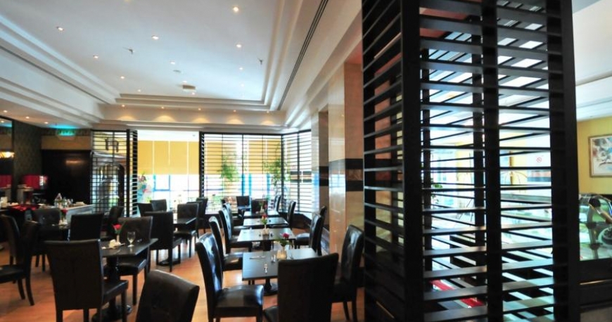 رستوران هتل ابجر گرند دبی