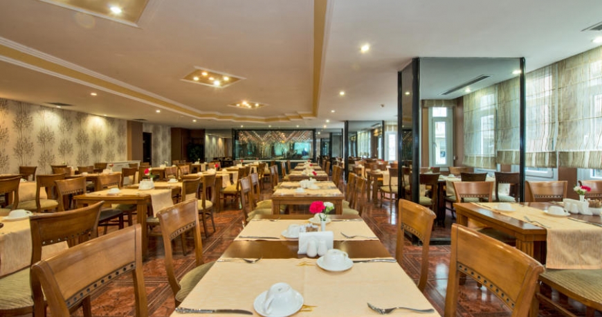 رستوران هتل گلدن ایج استانبول