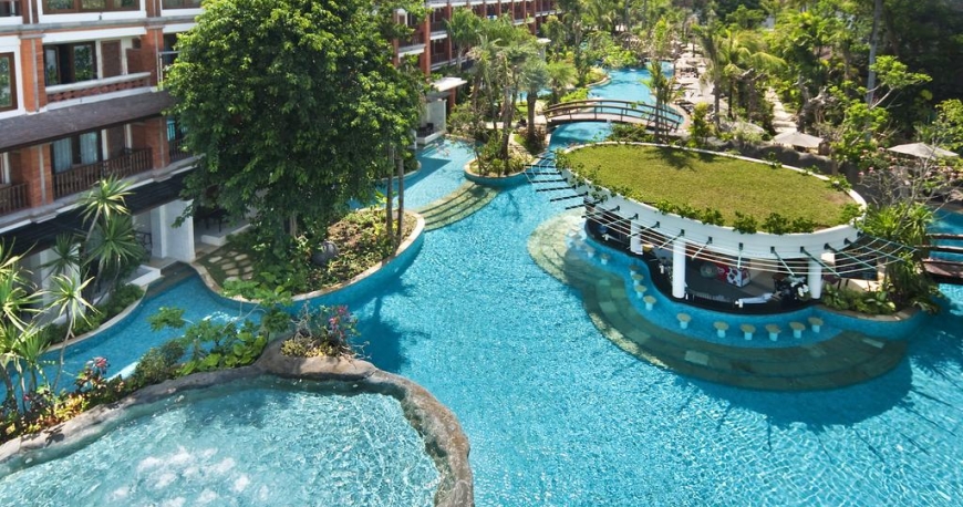 استخر هتل پادما ریزورت لگیان بالی