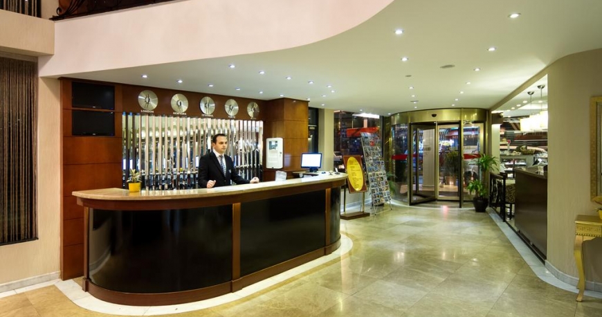 لابی هتل بلک برد استانبول