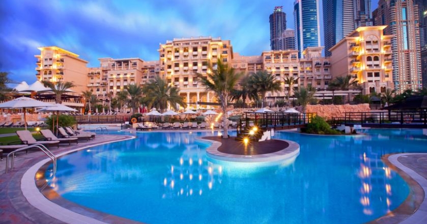 استخر هتل وستین دبی