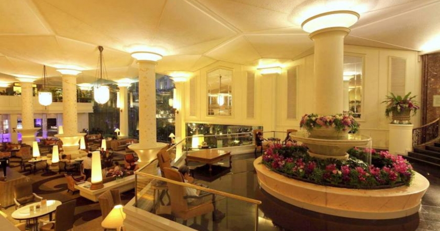 لابی هتل دوسیت تانی بانکوک تایلند