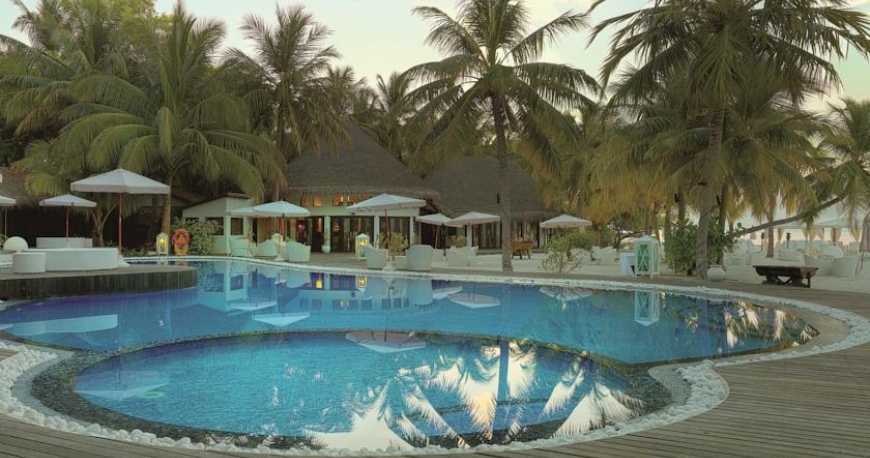 استخر هتل کیهاد مالدیو