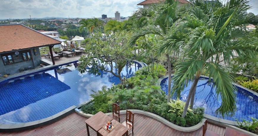 استخر هتل سان شاین ویستا پاتایا تایلند