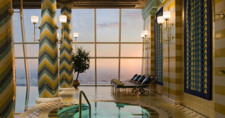 استخر هتل برج العرب دبی