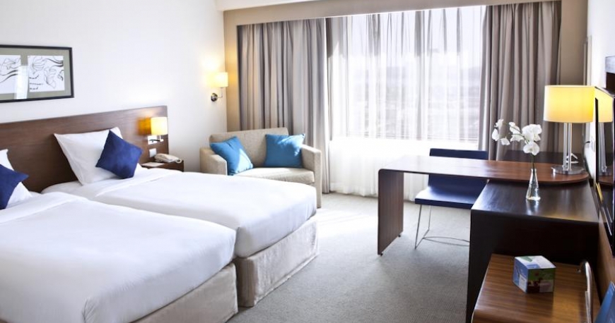 اتاق هتل نووتل دیره سیتی سنتر دبی امارات متحده ی عربی