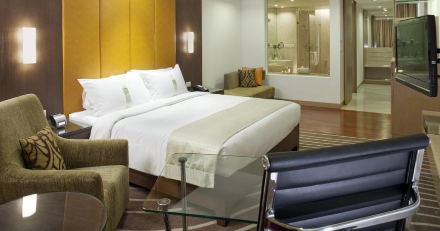 اتاق هتل هالیدی این مومبای اینترکانتیننتال ایرپورت بمبئی
