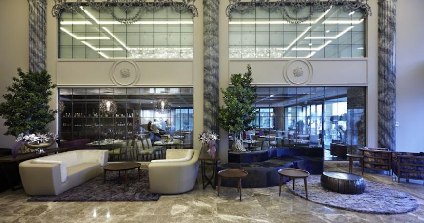 لابی هتل بیز جواهر استانبول