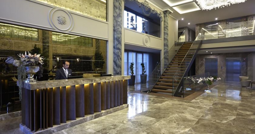 لابی هتل بیز جواهر استانبول