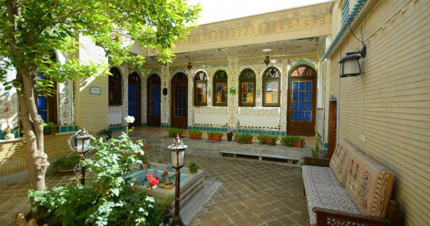 هتل سنتی طلوع خورشید اصفهان