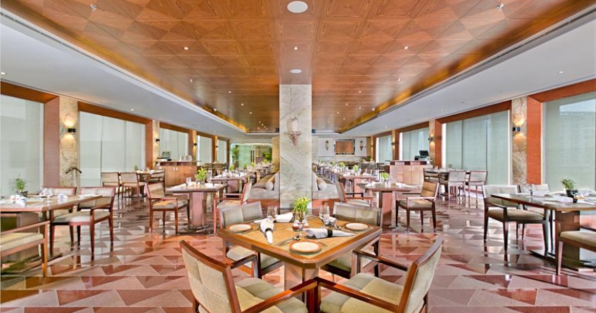 رستوران هتل لالیت جیپور