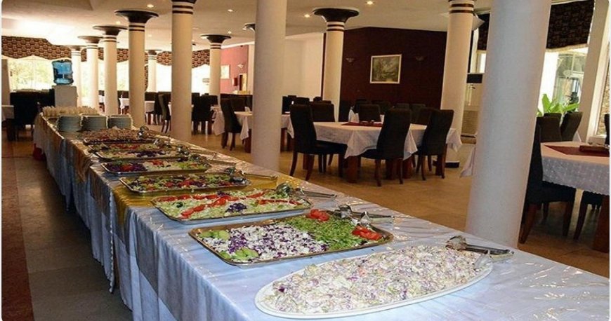 رستوران هتل لوتوس کیش