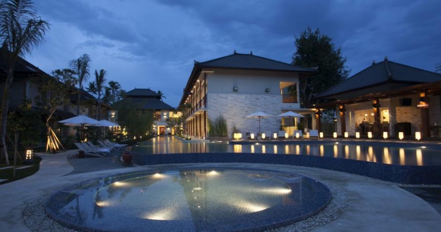 استخر هتل گرند ویز بالی