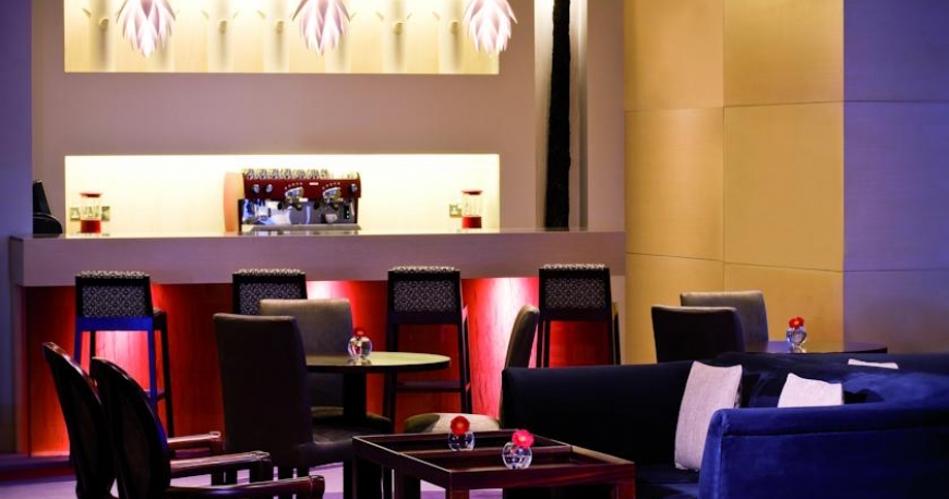 لابی هتل موونپیک بر دبی امارات متحده ی عربی